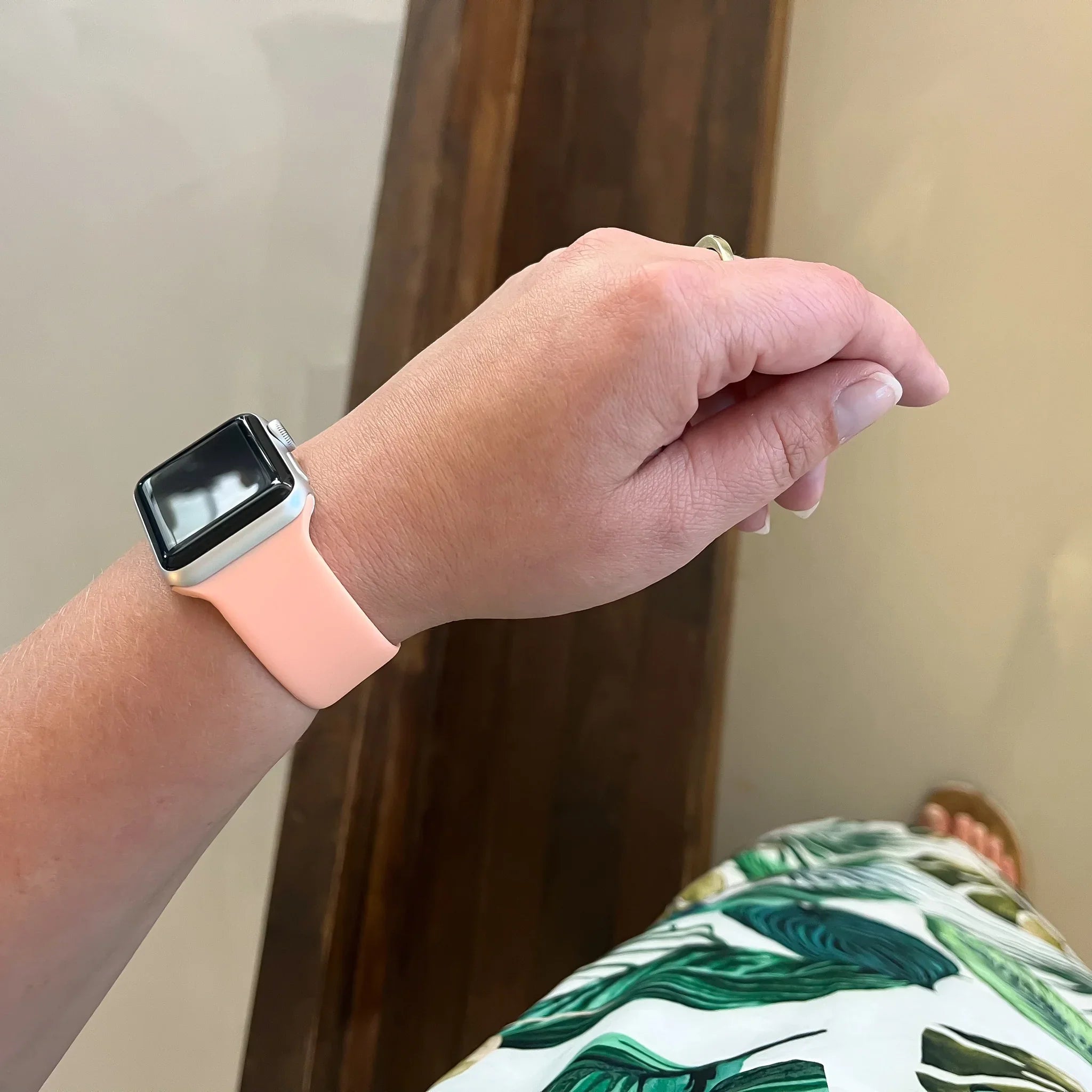 Apple Watch bandje - siliconen - solo loop - meloen