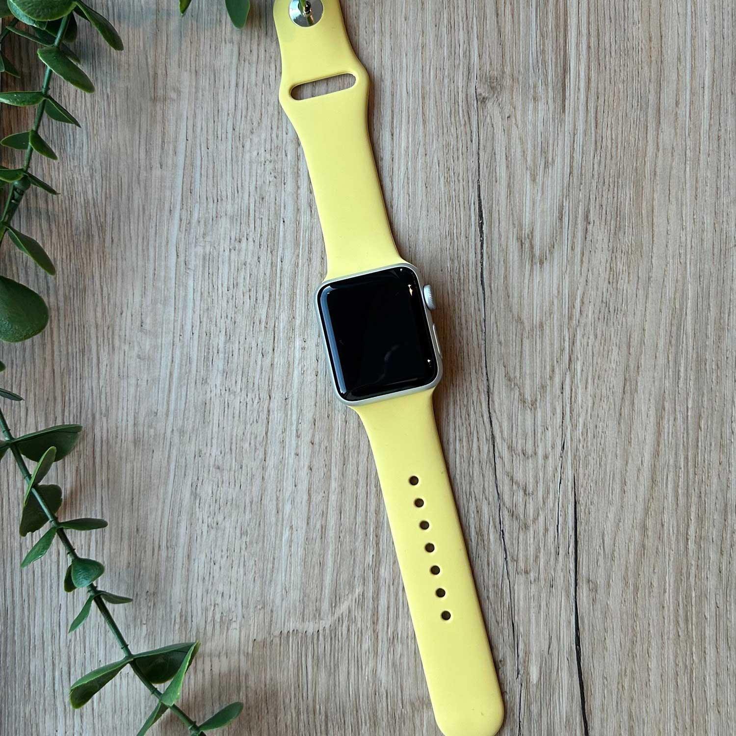 Apple Watch bandje Teyra - siliconen - citroen