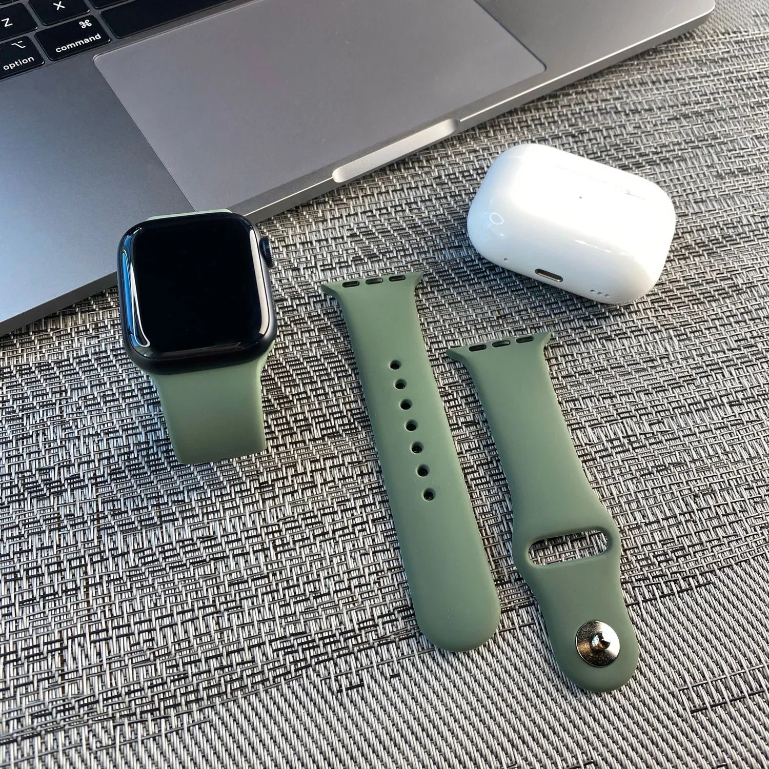 Apple Watch bandje - siliconen - olijfgroen