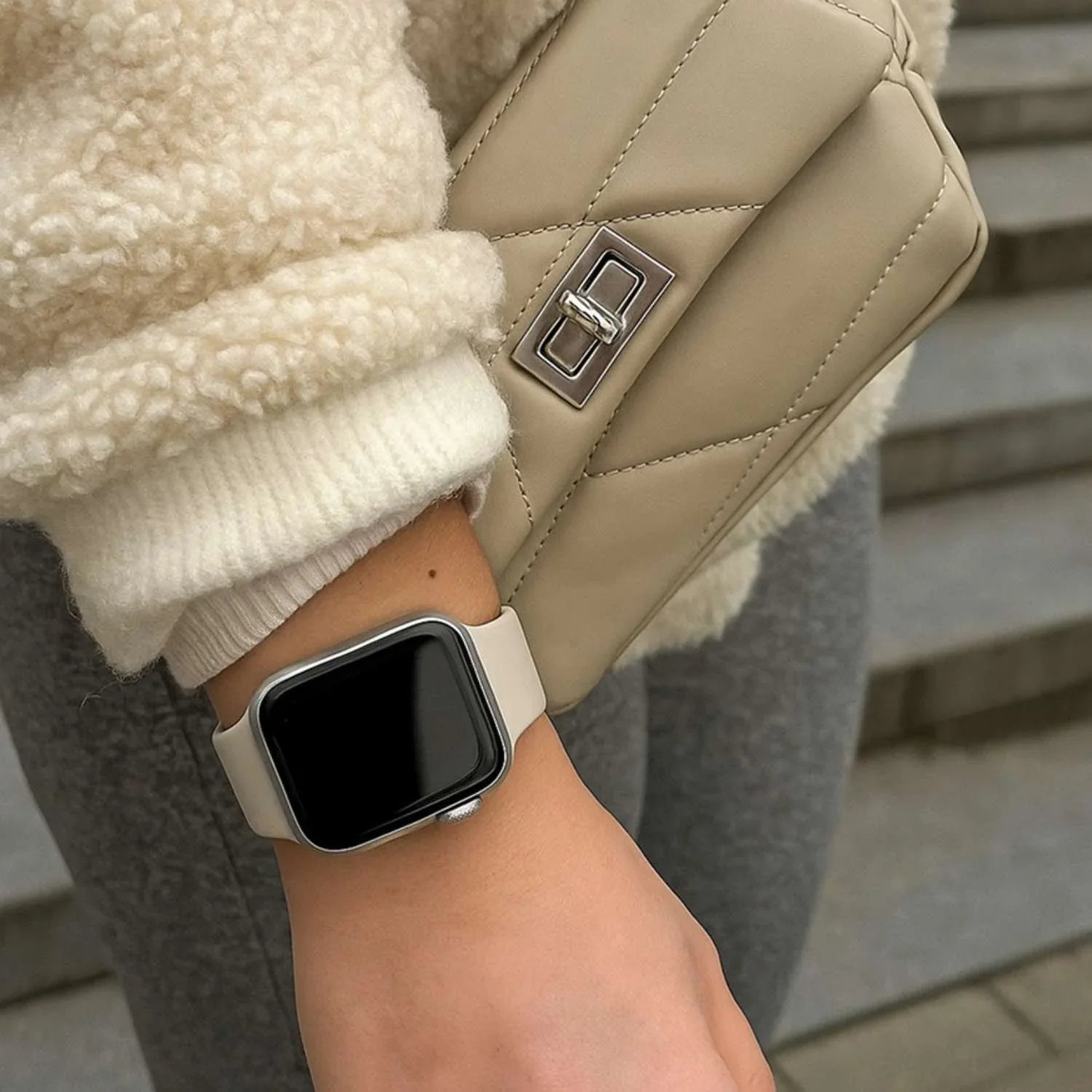 Apple Watch bandje Savro - siliconen - steenbruin
