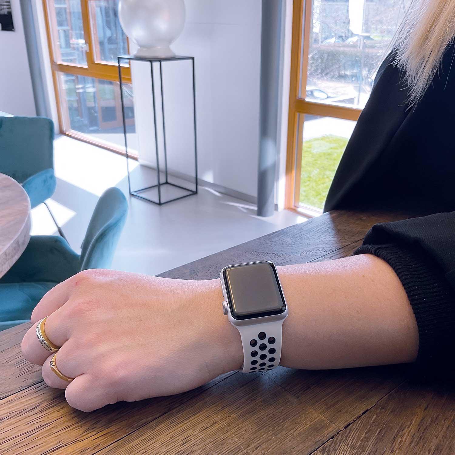 Apple Watch bandje Stryde - dubbel - siliconen - wit zwart