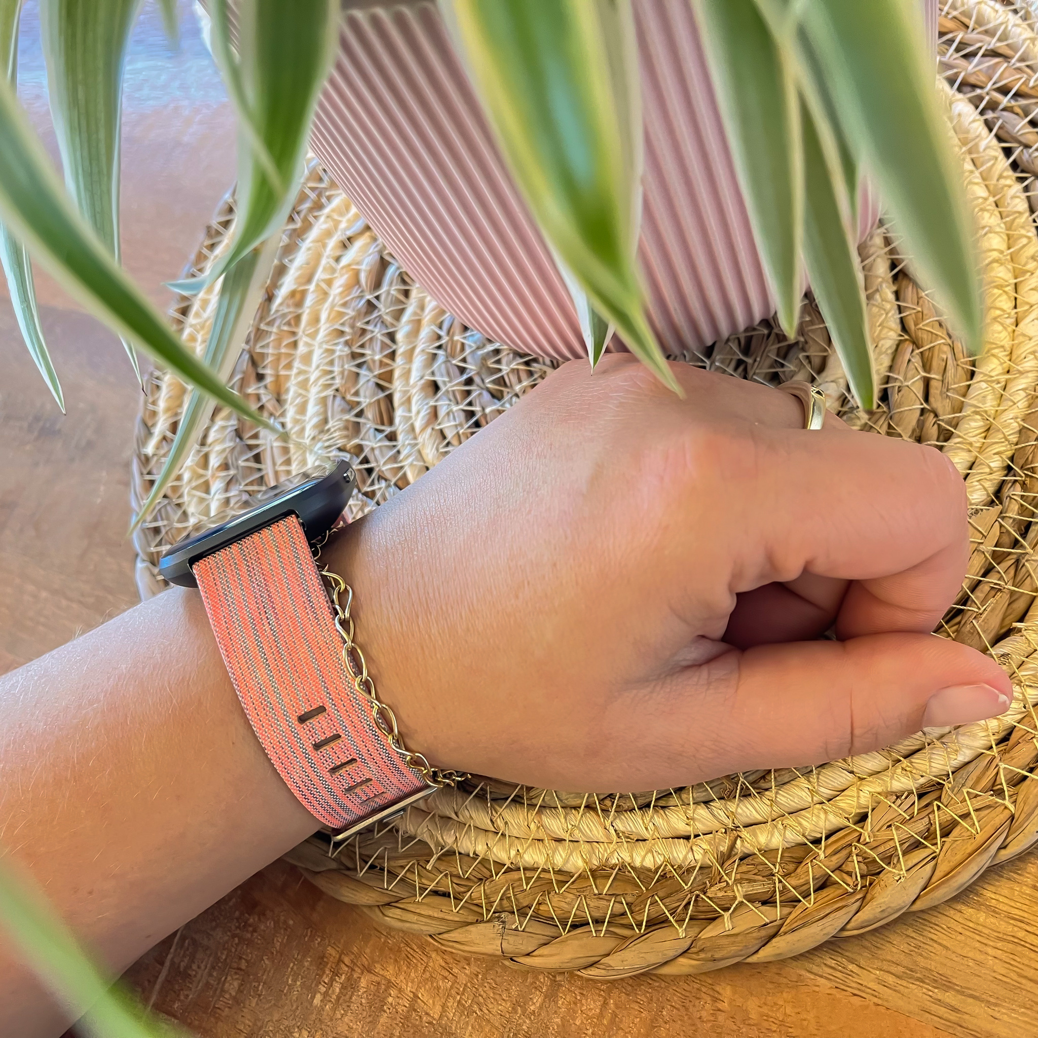 Fitbit Versa nylon gesp band - oranje gestreept