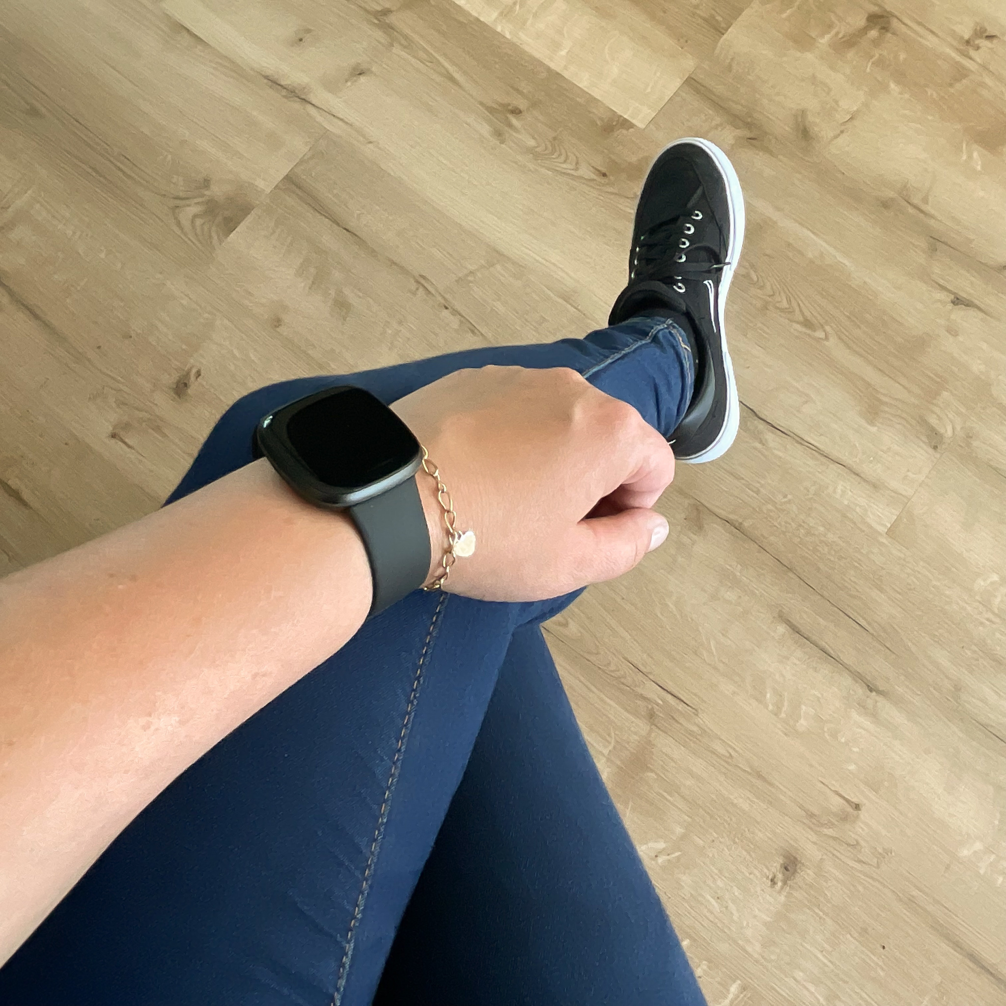 Fitbit Versa 3 / Sense sport band - zwart