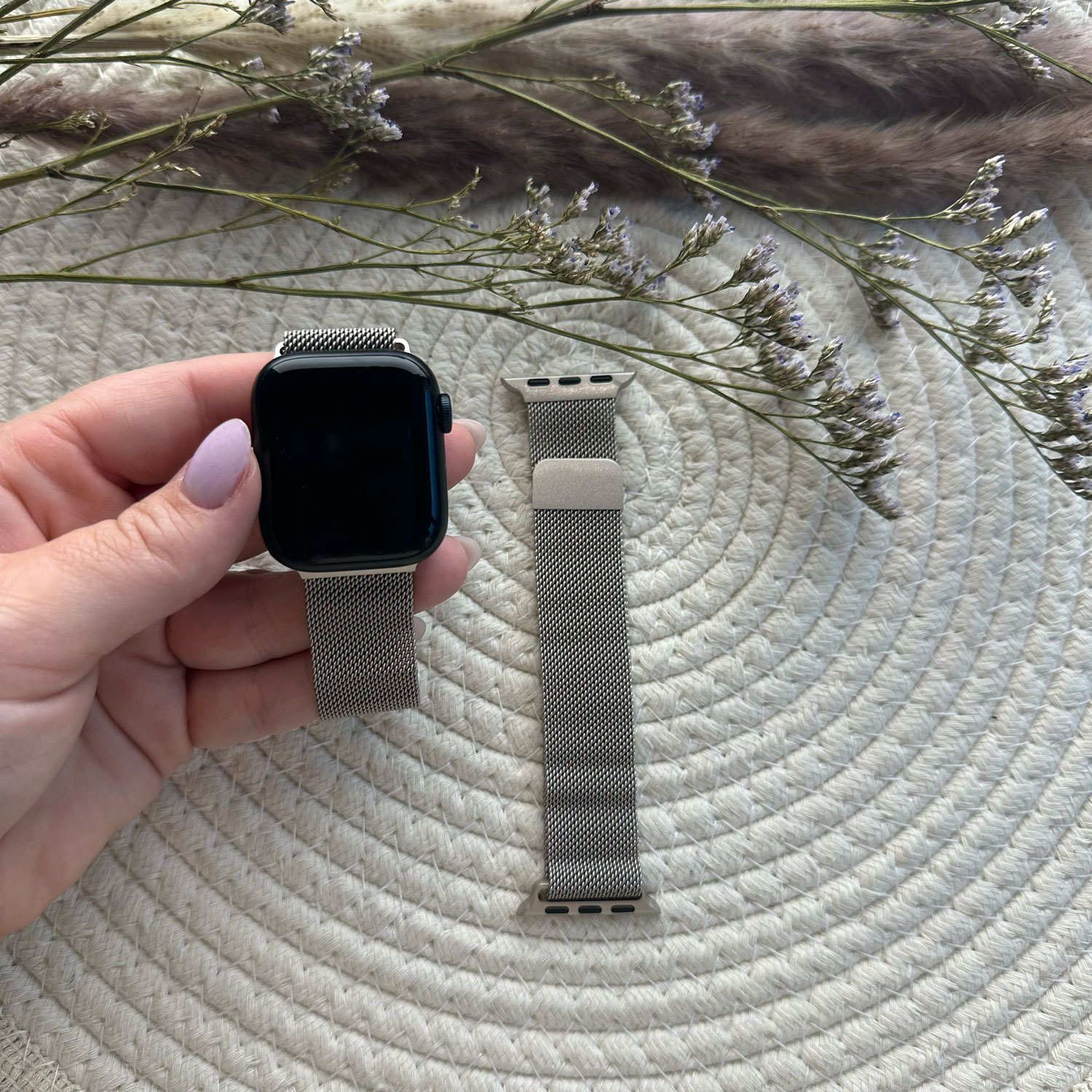 Apple-Watch milanese band - sterrenlicht - 7440850059040 - 123watches - Verkrijgbaar in verschillende kleuren