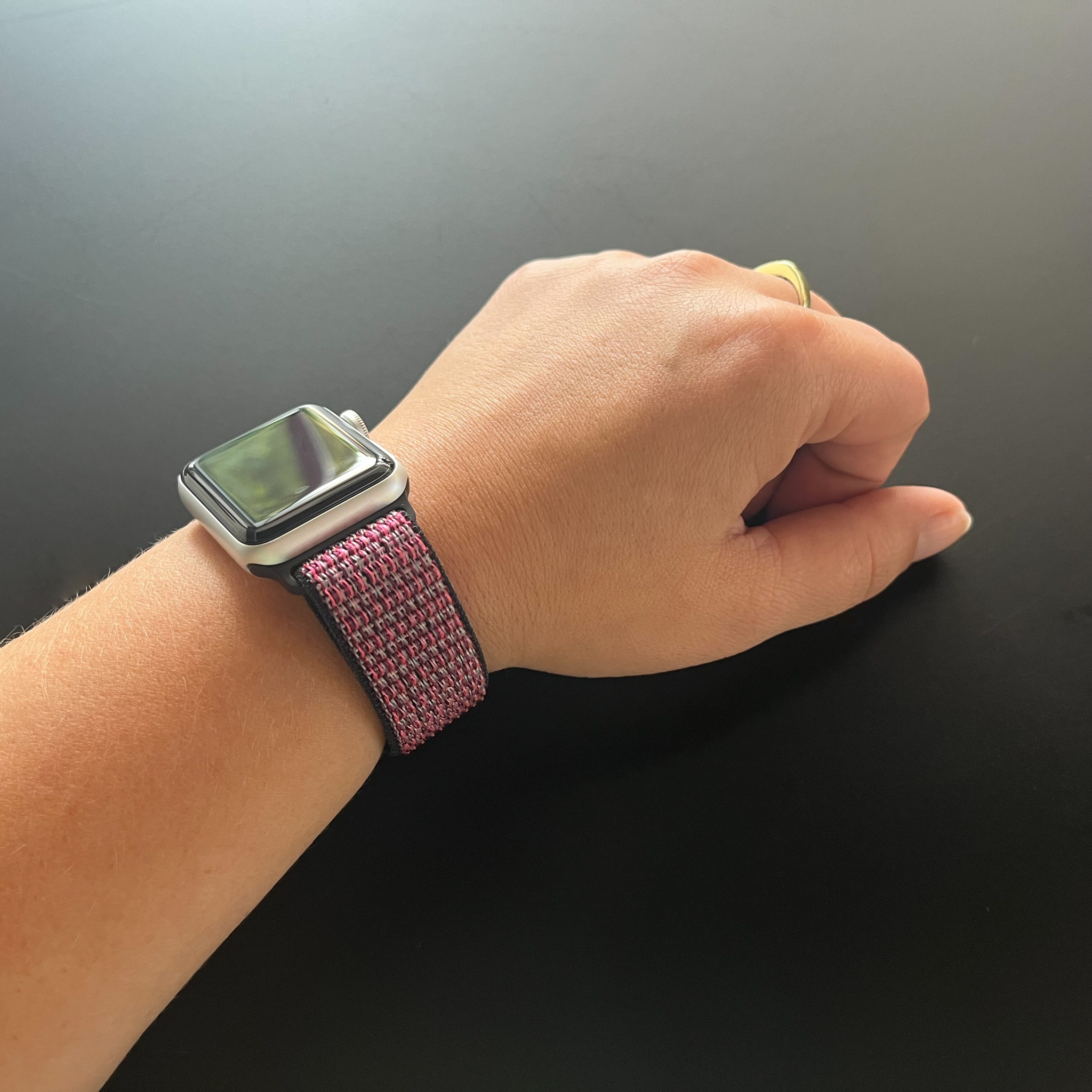 Apple Watch nylon geweven sport band  - roze blast echte bes