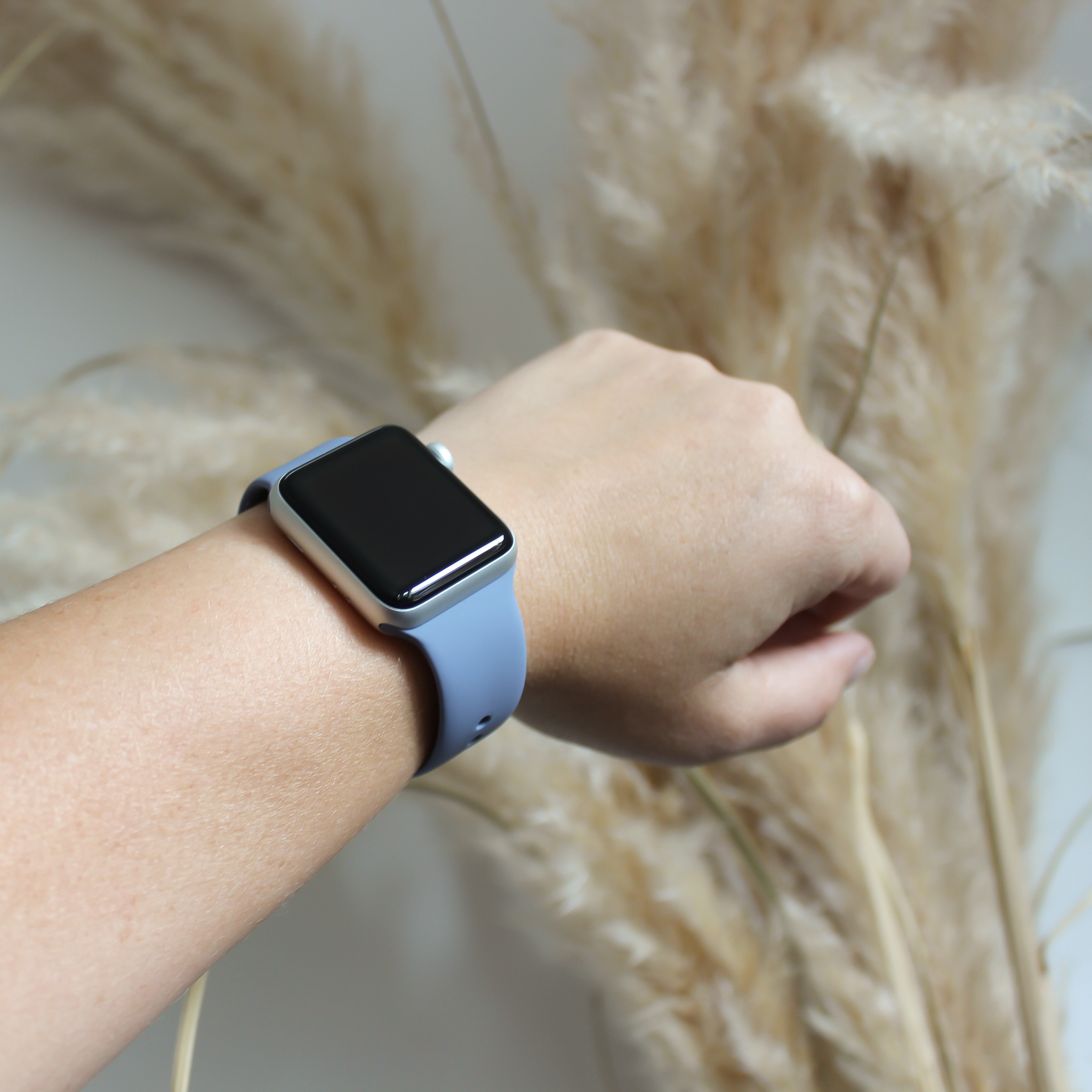 Apple Watch sport band - lavendel grijs