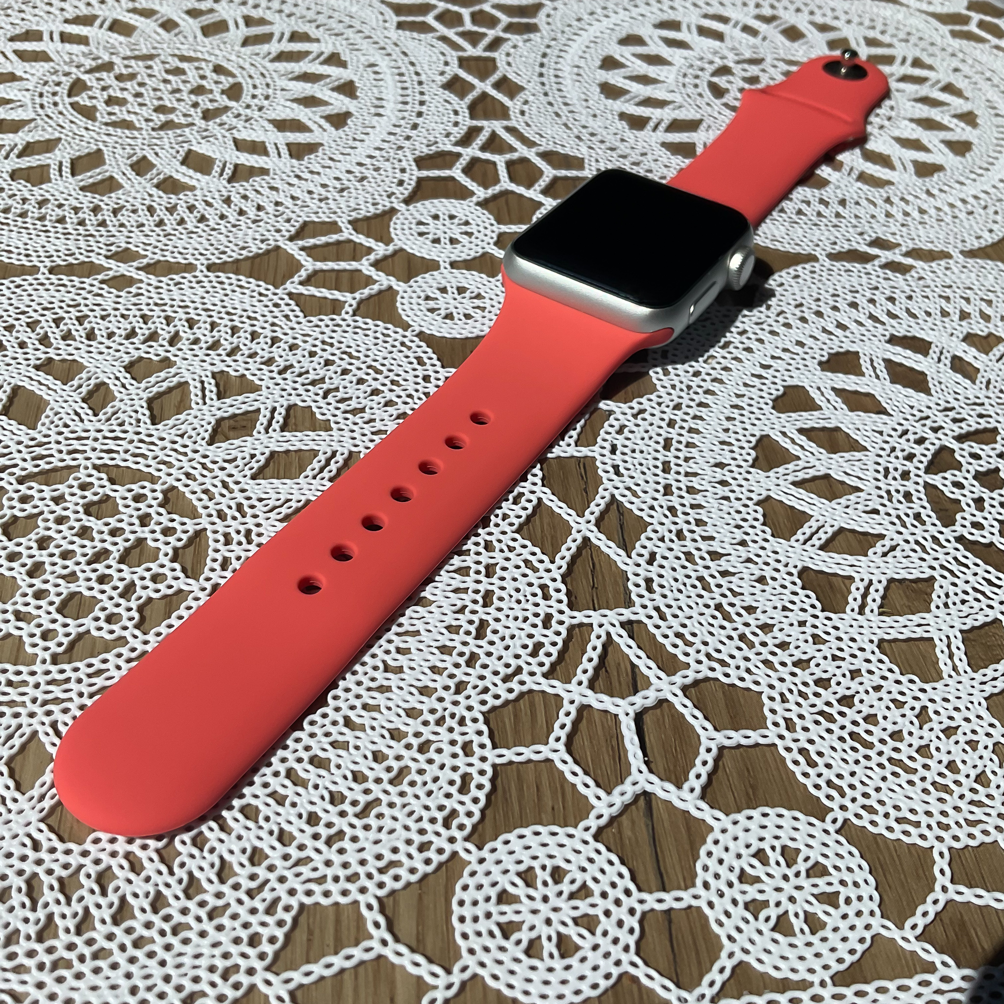 Apple Watch sport band - koraal rood