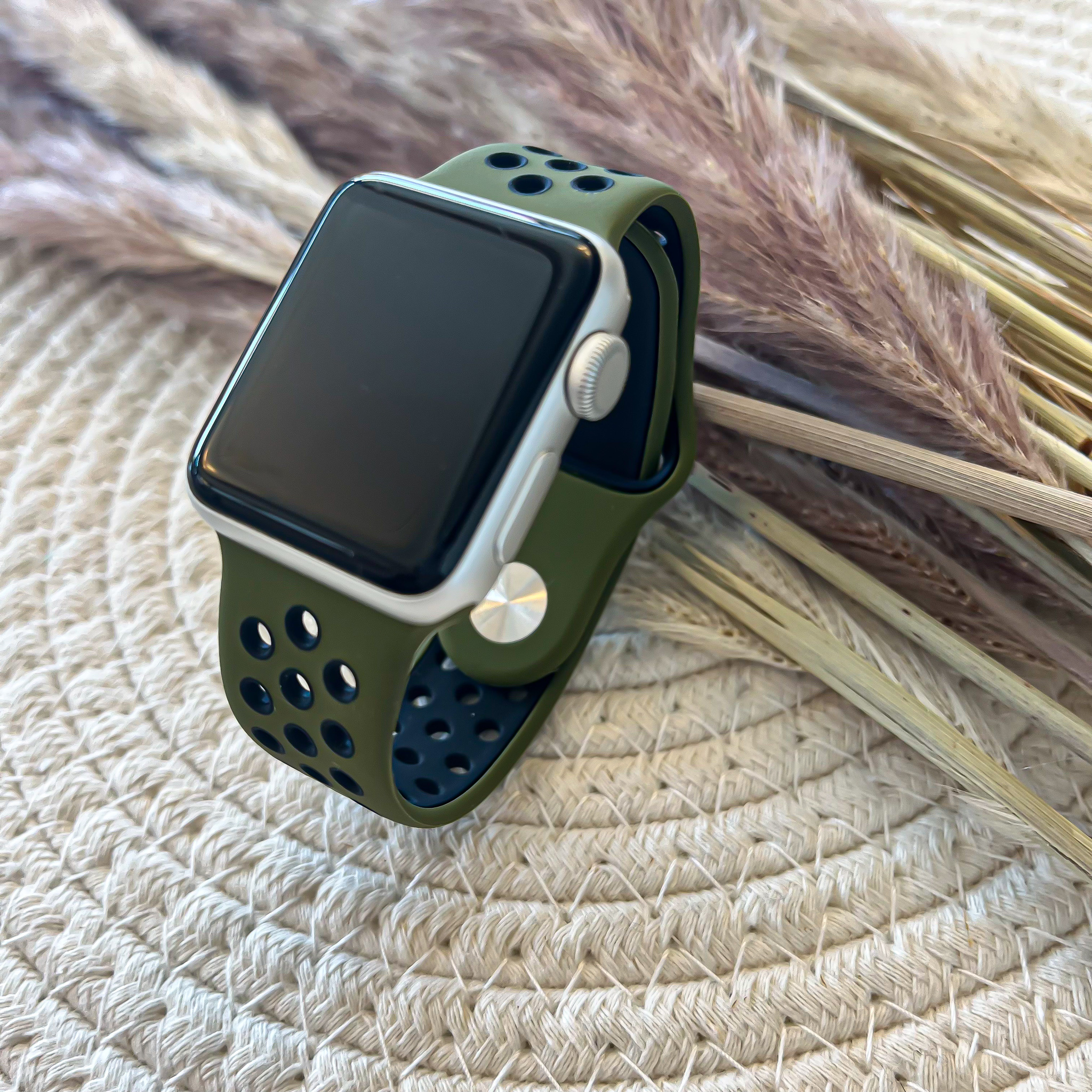 Apple Watch dubbel sport band - olijf zwart