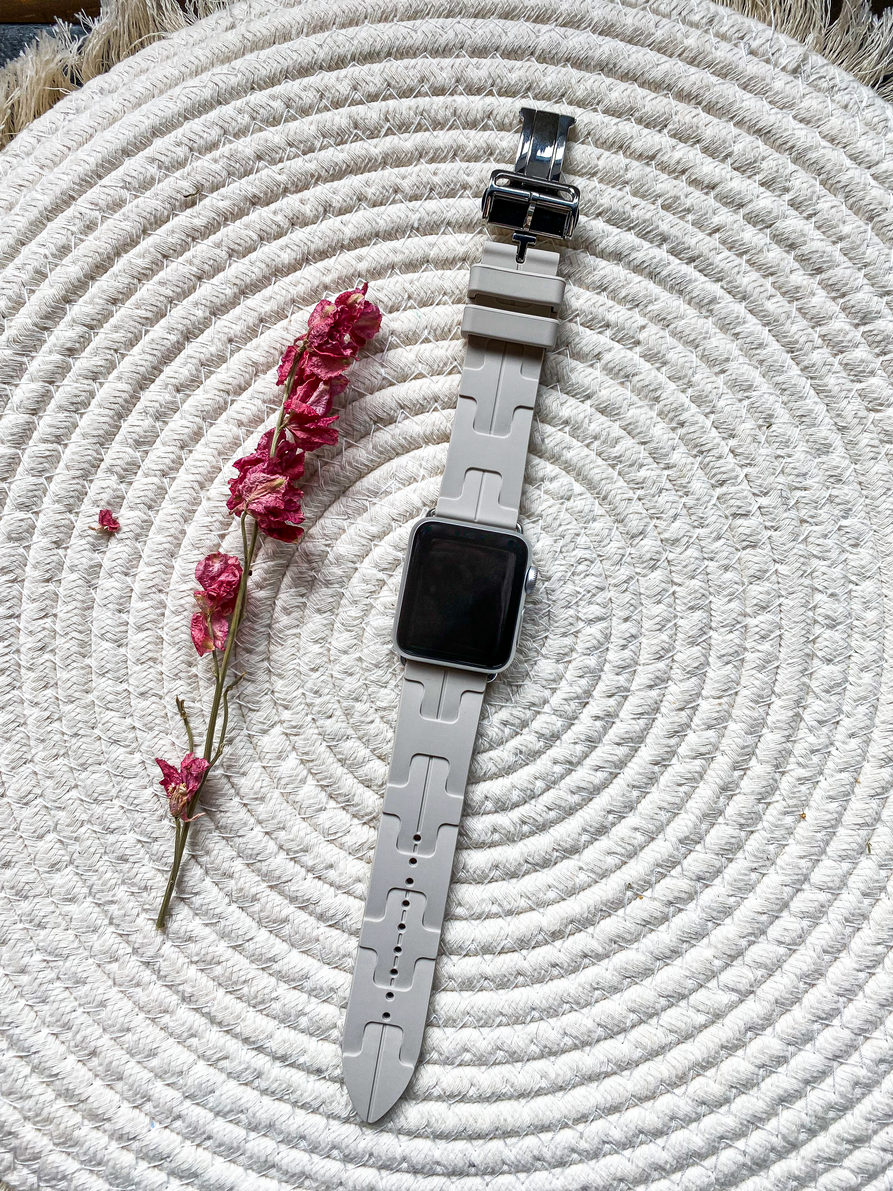 Apple Watch sport Hermès kilim single tour - sterrenlicht